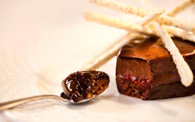 Logis Hôtel & Restaurant Arcombelle