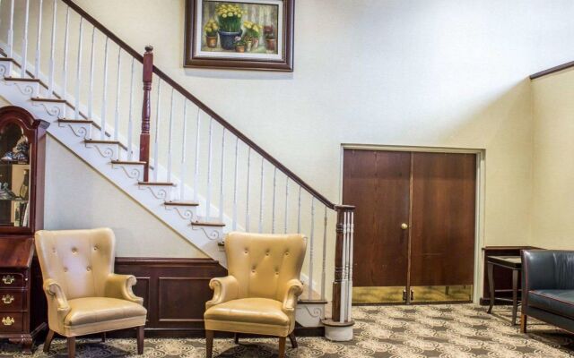 Four Points by Sheraton Greensboro Airport