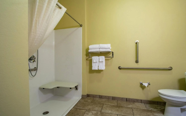 Cobblestone Inn & Suites – Soda Springs