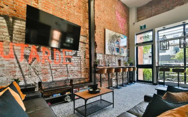 Parc Avenue Hostel