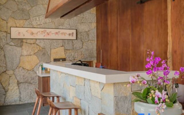 Fuxian Lake Xiake Yunqi Homestay