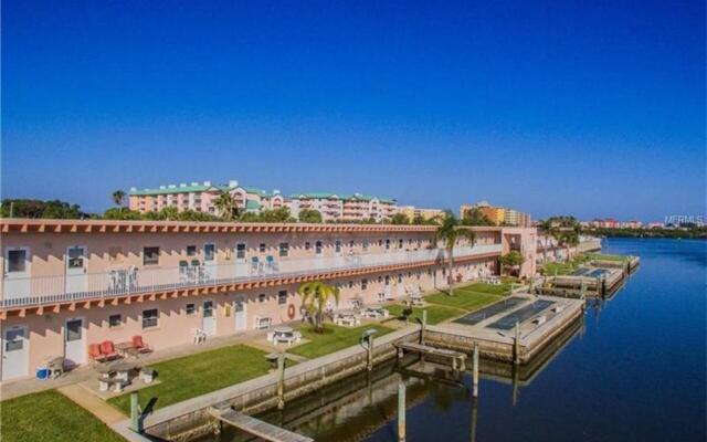 Beach Getaway I at Belleview