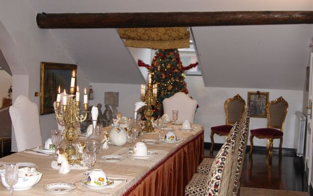 Morali Palace