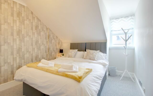 Urban Chic Central Brighton Apartment