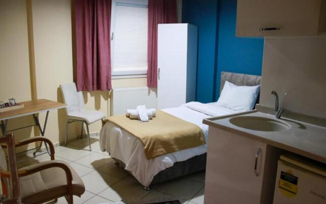 Daisy Hotel