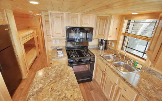 Yogi Bear's Jellystone Park Camp-Resort