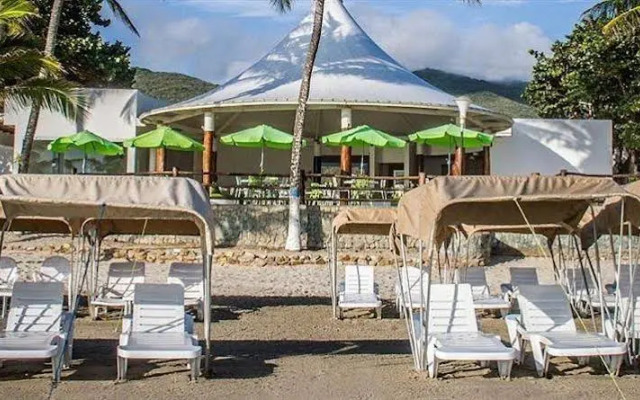 Agua Dorada Beach Hotel by Lidotel