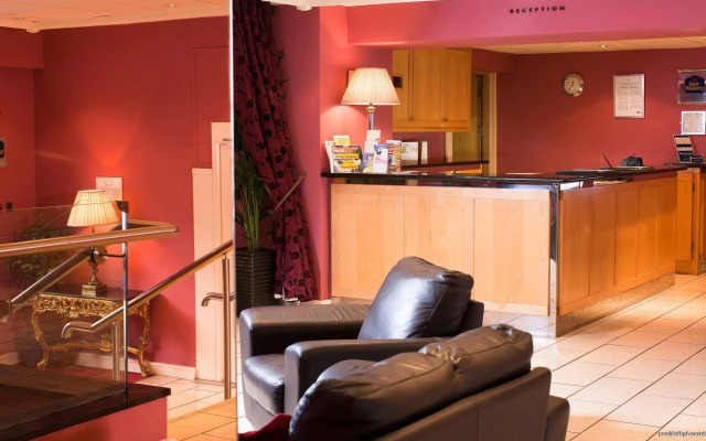 Pery's Hotel