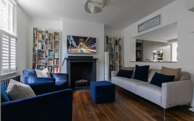 Whittlesey Street II by Onefinestay