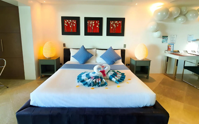 Lingganay Boracay Hotel Resort