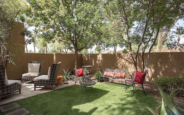 Camelback Mountain 2 BR by Casago