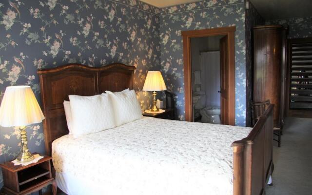 Twisp Terrace Lodge