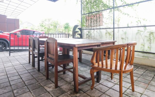 Airy Ungasan Raya Gua Gong 257 Bali