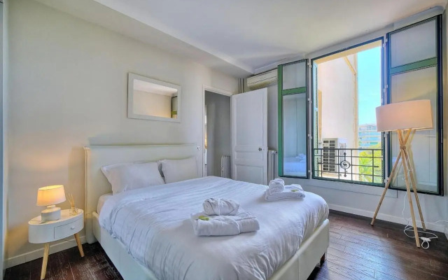 IMMOGROOM - Large Apartment - Parking - Air conditioning - Sea view - Wifi