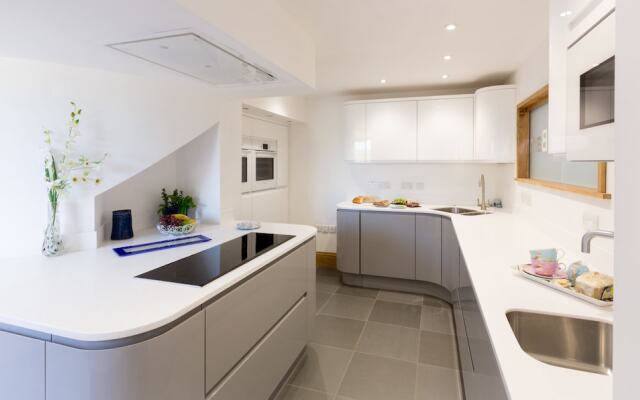 Waternook Lakeside Accommodation