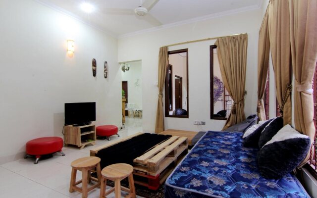 Oke Baik Hostel