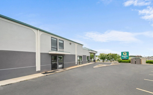 Quality Inn Auburn Campus Area I-85