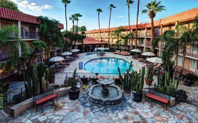 DoubleTree Suites by Hilton Tucson - Williams Center