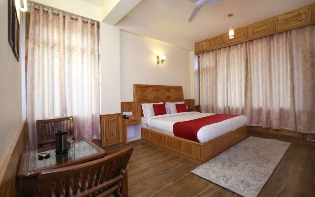 OYO 10116 Hotel Rhythm Retreat