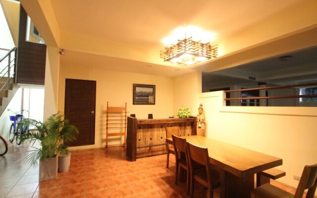 Little Nordic Cha Am Apartment