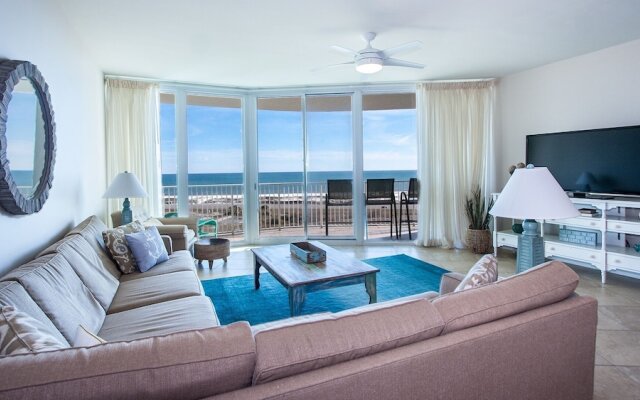 Crd1011 3 Bedroom Condo