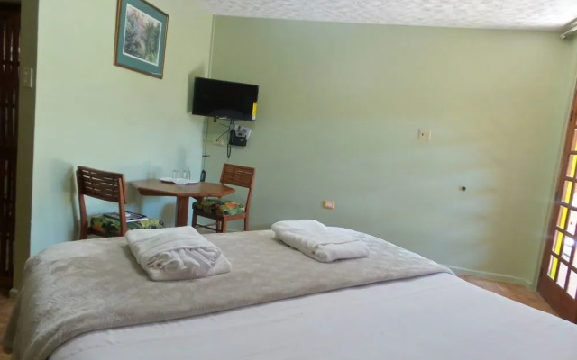Toucan Inn