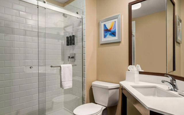 Four Points by Sheraton Chicago Westchester/Oak Brook