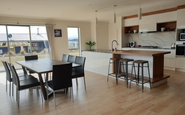 Super House 3 Bedroom