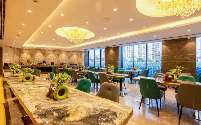 Saltstayz Premier - Manesar & Sector 86