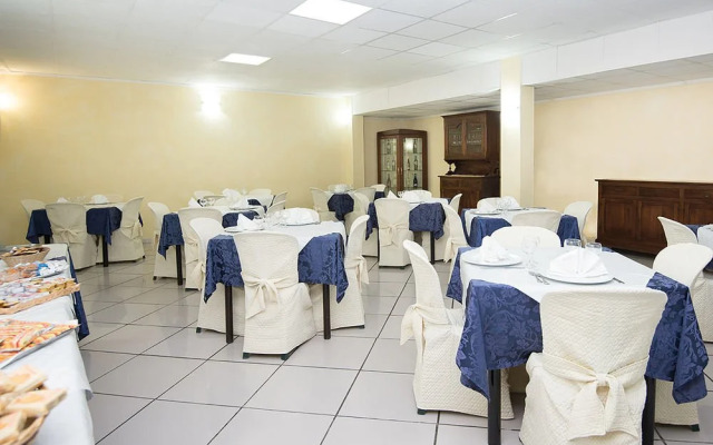 Holiday Centro Turistico