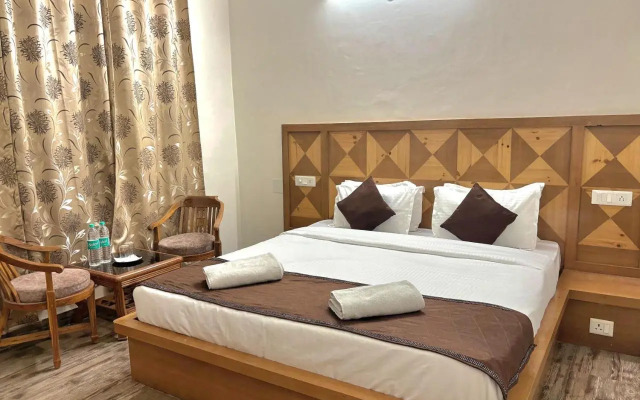 OYO 27648 Kasauli Greens