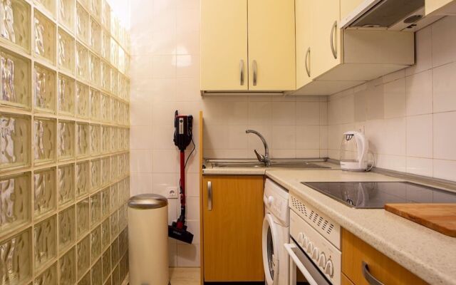 Cosy 1bed Apt in Madrid, 5mins to Metro