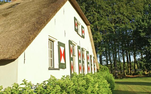 Peaceful Farmhouse in Doorn near Forest