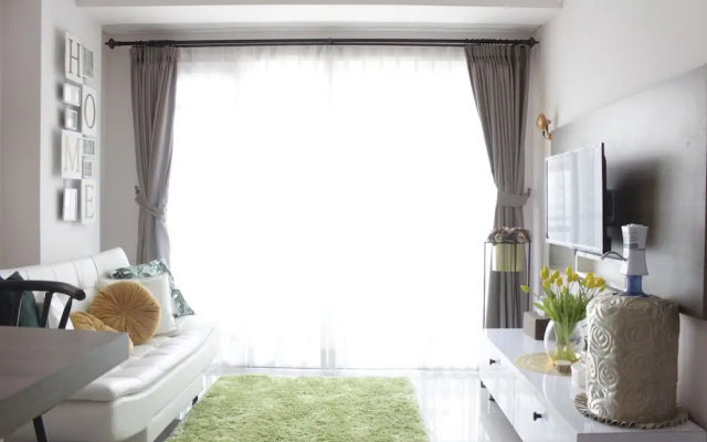 Scenic & Trendy 2Br at Gateway Pasteur Apartment – Guest Rooms – Bandung