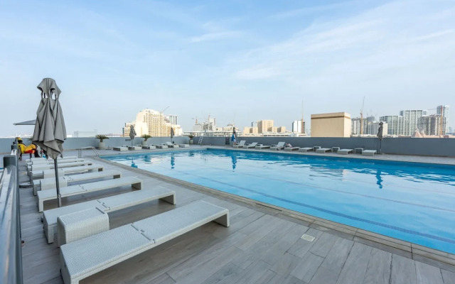 Sophisticated 1 Bedroom Apartment in Bloom Tower B