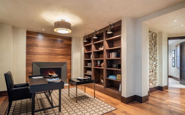 10 Acre Enclave TBD by Rovetravel