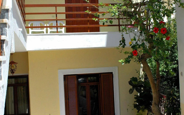 Avra Rooms