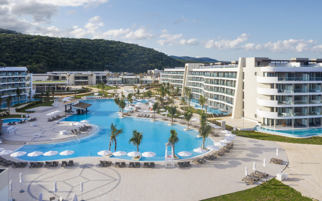 Ocean Coral Spring - All Inclusive