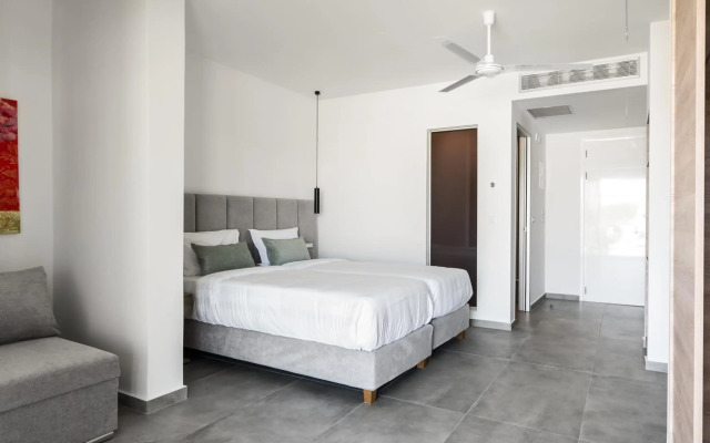 Acharavi Beach Hotel