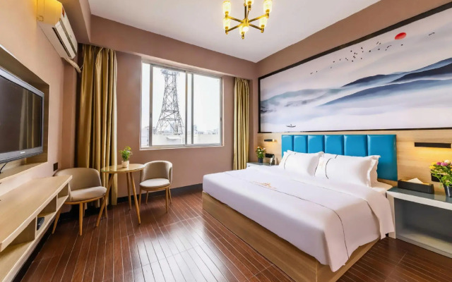 an you Bussiness Hotel(遂溪安由商务酒店)