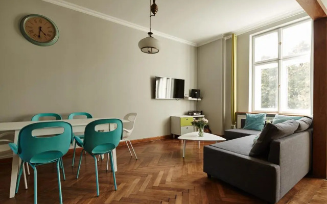 PlayRoom Aparthotel