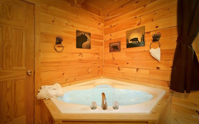 American Treehouse #1708