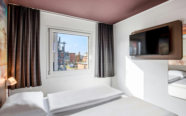 B&B Hotel Hamburg-Airport - Image 4
