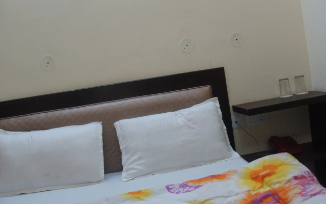 Hotel Abhinandan grand