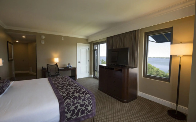 The Edgewater