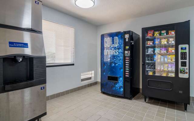 Quality Inn McDonough Atlanta South