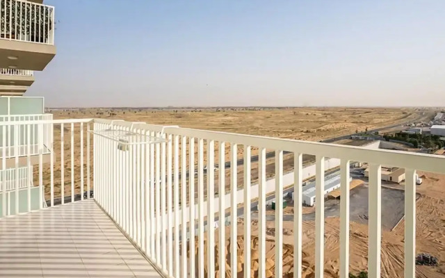 Elegant 2BRApt In Damac Hills 2