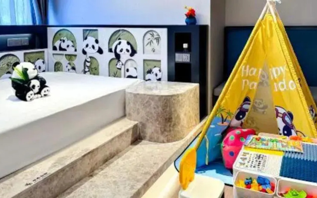 Yitel Collection (Chengdu Wuhouci Sichuan Orthopaedic Hospital Metro Station Branch)