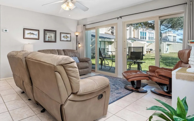 Rockport Racquet and Yacht Club