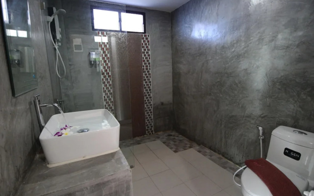 Pinky Bungalows Resort